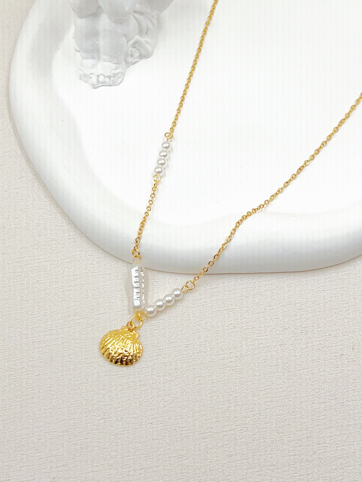 Collier SHELL