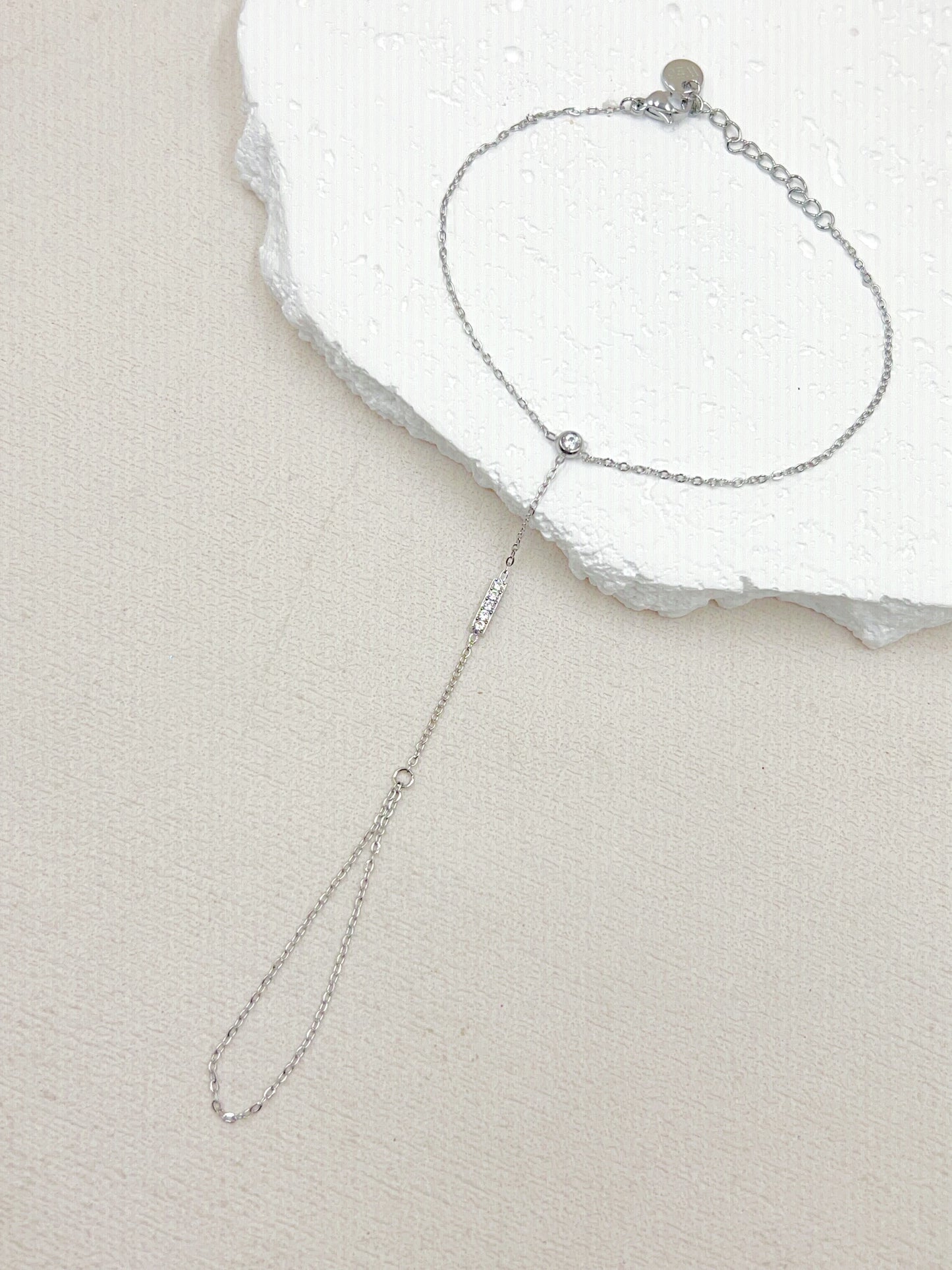 Chaîne de mains ÉLÉGANCE