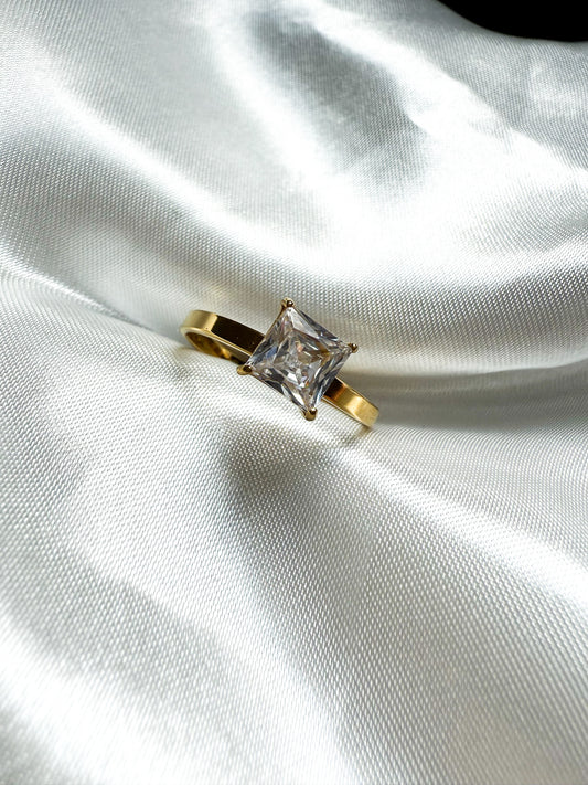 Bague QUEEN